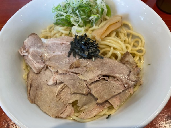 「油そば大盛@920+肉増し@180」@油そば専門 兎 宇宿店の写真