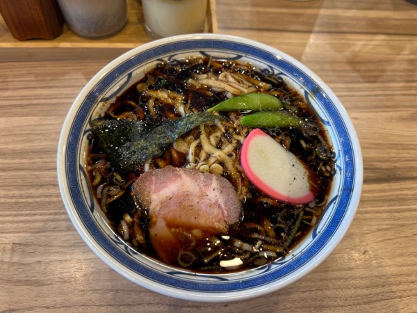 「ブラック 950円」@くじら食堂 nonowa東小金井店の写真