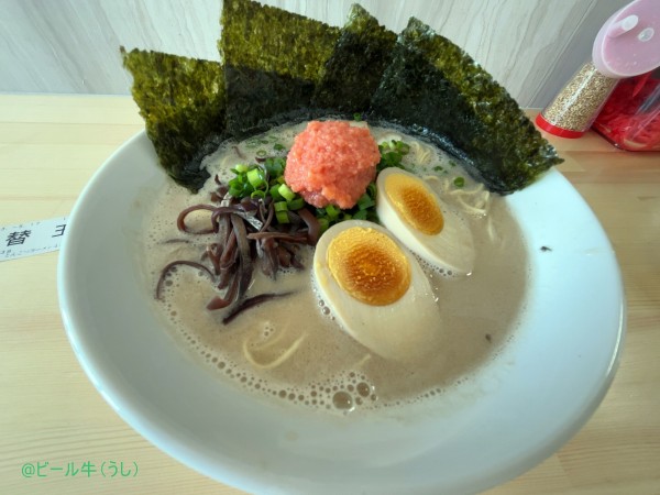 「デラックス(1000円)バリカタ、替玉(150円)バリカタ」@とんこつラーメン44の写真