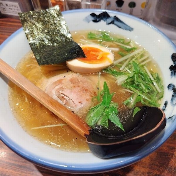 「醤油らーめん」@AFURI 横浜ジョイナス店の写真