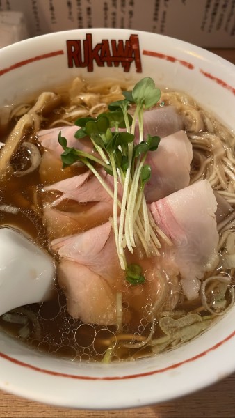 「醤油中華そば(900)」@中華そば 流川の写真