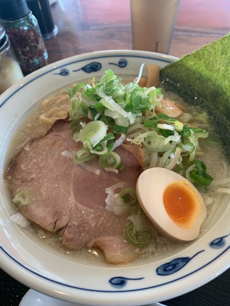 「背あぶらもやし」@マタタビ商店の写真