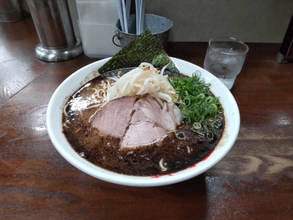「ラーメン大盛り　970」@なんつッ亭 秦野本店の写真
