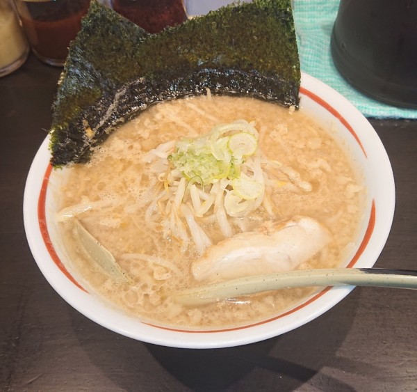 「とんこつしょうゆ」@がむしゃらの写真