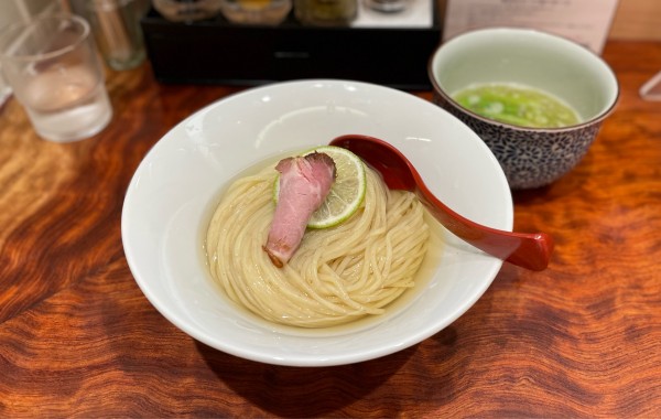 「昆布水つけ麺 ¥1100」@三馬路 東京店の写真