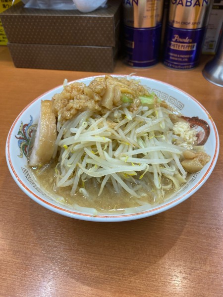 「小ラーメン」@ラーメン豚山 大塚店の写真