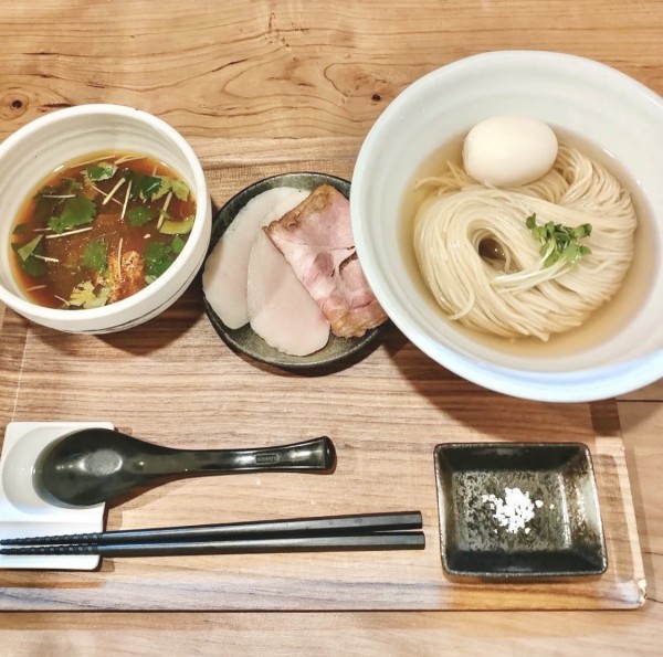 「冷やし伊吹いりこつけそば 特製」@ラーメン 健やかの写真
