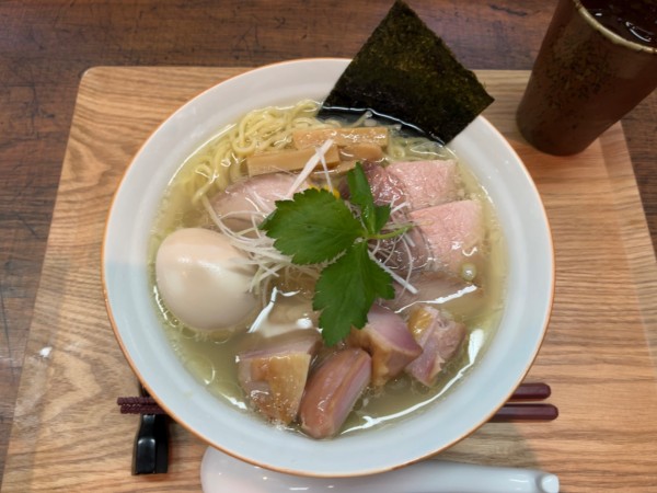 「味玉とお肉の塩蕎麦」@中華蕎麦 仁香の写真