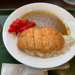 三元豚ロースかつカレー