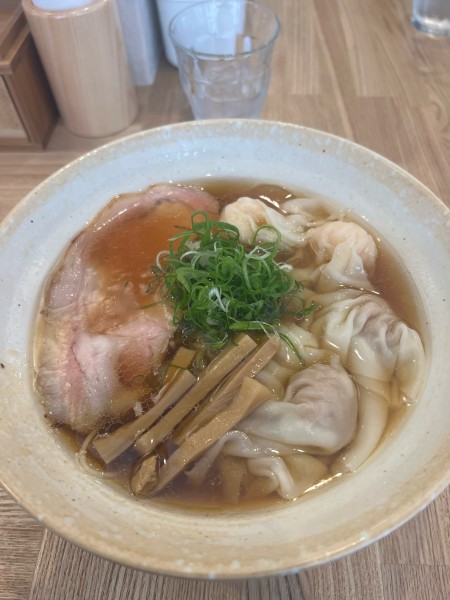 「肉と海老ワンタン麺　黒」@DURAMENTEIの写真