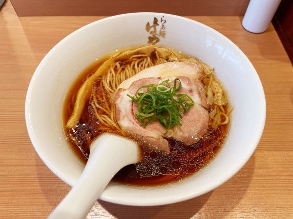 「ラーメン 850円」@らぁ麺 はやし田 武蔵小杉店の写真