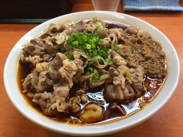 「ギュウロウメン 辛口 大盛」@日陰の写真