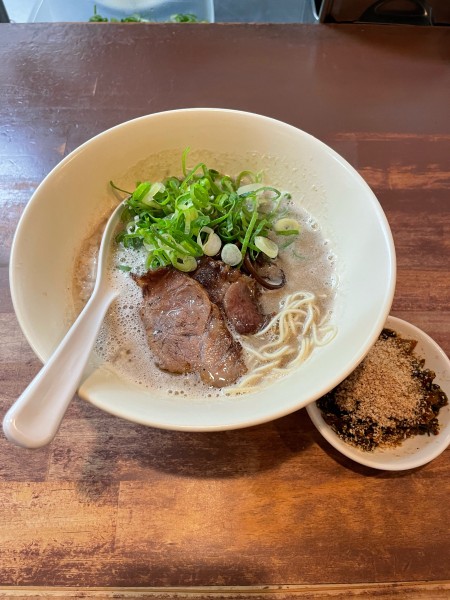 「博多豚骨ラーメン」@幸心堂の写真