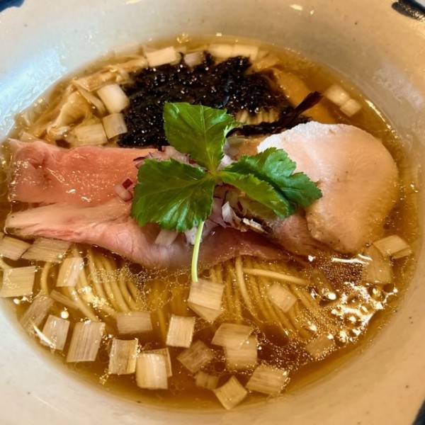 「鶏と貝出汁の中華そば（塩）」@八二軒の写真