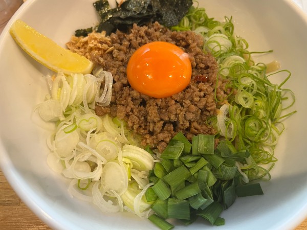 「塩レモン台湾MAZESOBA」@まぜそば 凜々亭 郡山本店の写真