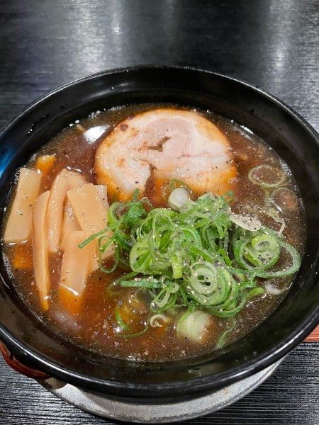 「麺宝ブラックラーメン　950円」@麺宝の写真