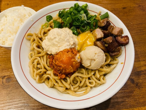 「【限定】俺のガッツ麺 400g＋追い飯」@麺屋58の写真