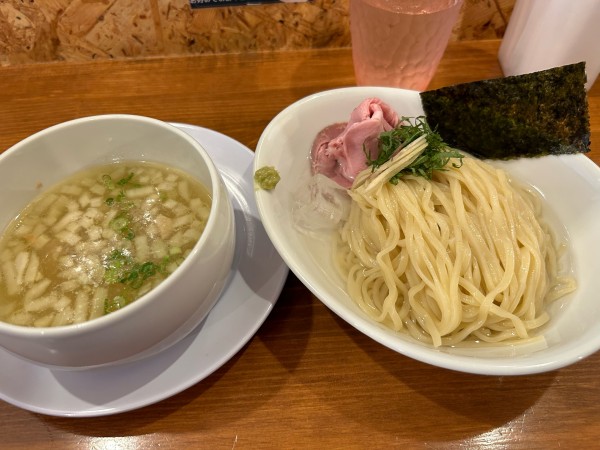 「【限定】鶏つけソバ（白醤油・昆布水）900円」@らーめん コットンポットの写真