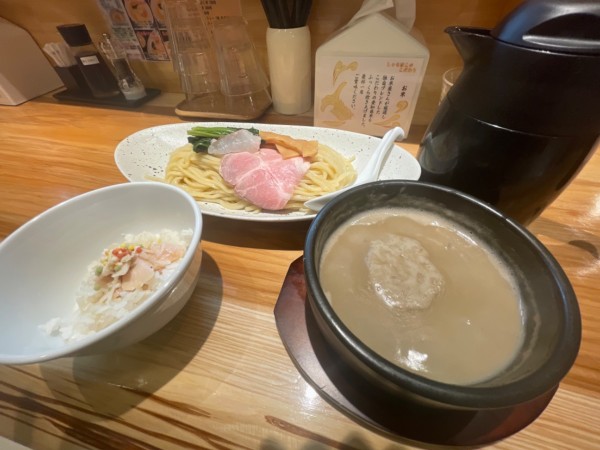 「鯛白湯つけ麺一口丼セット」@麺屋 しゃちほこの写真