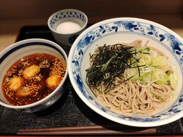 「鶏つけ麺（並）　７８０円」@SOBA DINING 凛や 大手町店の写真