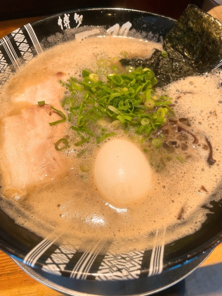 「味玉ラーメン」@博多一双 博多駅東本店の写真