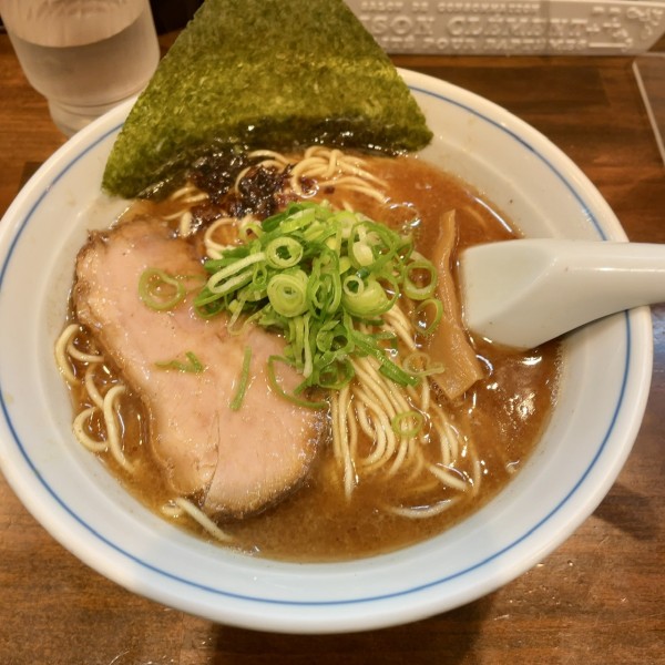 「中華そば　850円」@中華そば むらさき山の写真