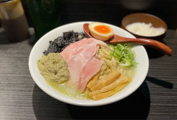 「特製牡蠣塩 ¥1000」@中華蕎麦 無冠の写真