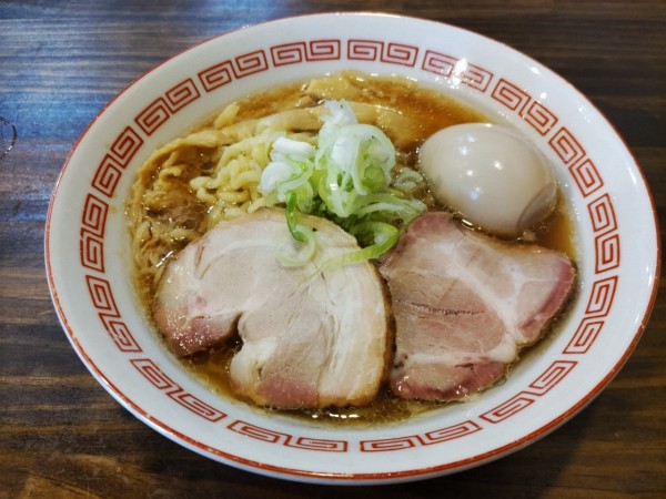 「醤油そば+味玉・手揉み麺変更」@麺屋 必道の写真