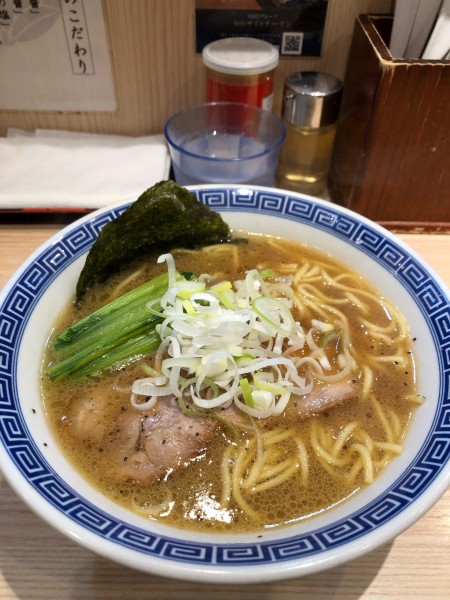 「醤油らーめん」@麺屋二代目 弘の写真