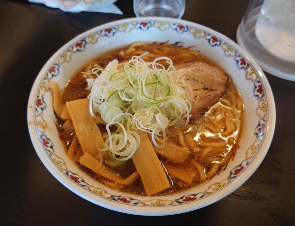 「醤油ラーメン」@ラーメン 利助の写真