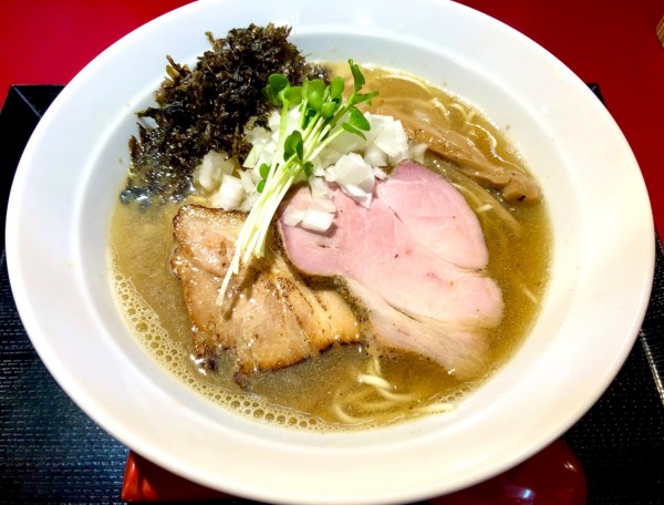 「煮干し中華（920円）」@らぁ麺処 蓮の華の写真