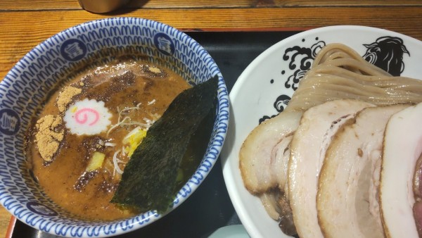 「チャーシューつけ麺」@松戸中華そば 富田食堂の写真