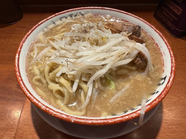 「らーめん(野菜少なめ)」@らーめん バリ男 豊洲店の写真