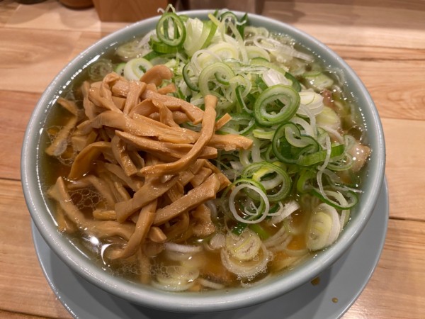 「チャーシュー麺＋ネギ＋メンマ」@シンちゃんラーメンの写真