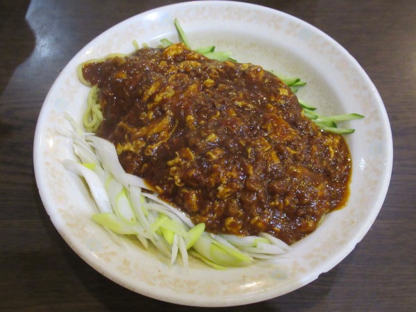 「ジャージャー麺（968円）」@泰陽飯店の写真