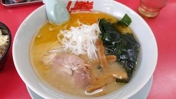 「期間限定　えび塩らーめん」@山岡家 松本店の写真