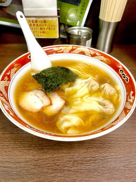 「ワンタン麺」@支那ソバ かづ屋の写真