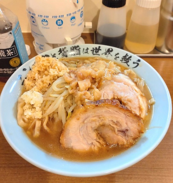 「らーめん小＋生姜トッピング」@平田の哲二郎の写真