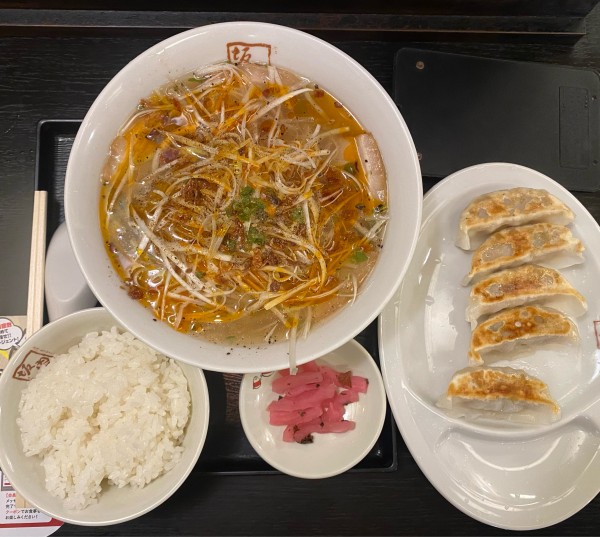 「青唐ねぎ塩ラーメン🍜🥢(半ライス🍚餃子🥟)」@喜多方ラーメン坂内 錦糸町店の写真