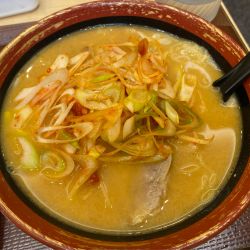 うま辛ねぎ味噌ラーメン🍜🥢