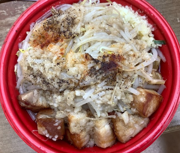 「ジローな混ぜそば」@麺屋 こころ 町田店の写真