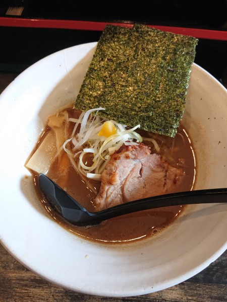 「らーめん（太麺）」@麺屋 奨 TASUKU 中央林間店の写真