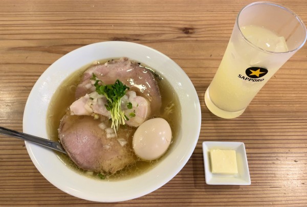 「スペシャル塩らーめん & 琉球レモンサワー」@MEN SONANの写真