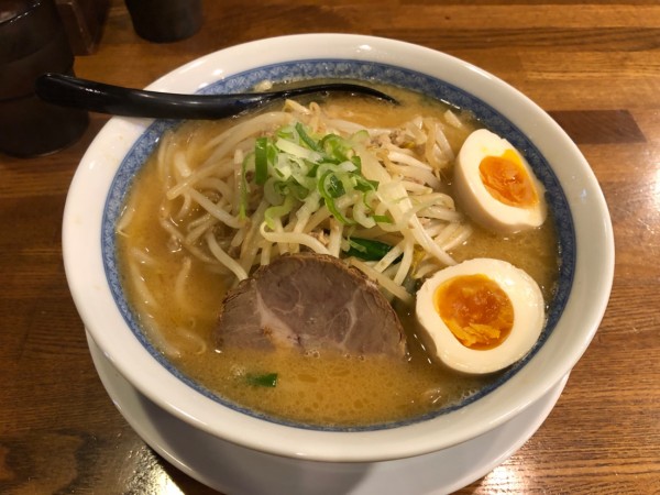 「濃厚味噌ラーメン 850円＋クーポン味玉」@食彩 たむらの写真