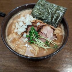 ラーメン　並850円