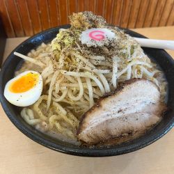 ごじめん塩(980円)+大盛(160円)