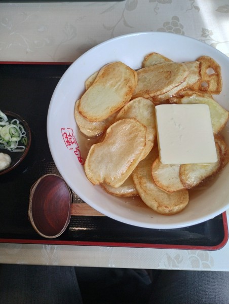 「ポテトラーメン」@らーめん はんぐりーの写真
