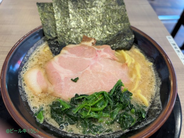 「豚骨醤油ラーメン(700円)」@極み麺 麺匠うえ田の写真