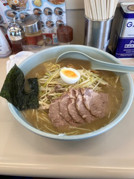 「ネギチャーシュー麺　大　ライス」@ラーメンショップ 中野店の写真
