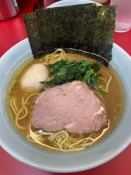 「ラーメン 朝たまご」@横浜ラーメン 武蔵家 大宮店の写真